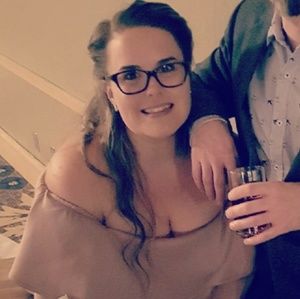 Meet your Posher, Jaclyn